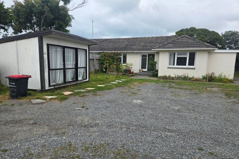 Photo of property in 26a-b Mafeking Street, New Brighton, Christchurch, 8061