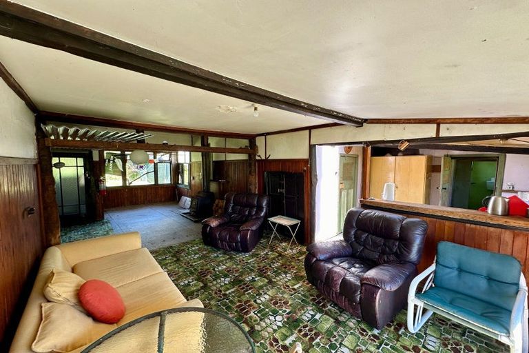 Photo of property in 12 Con Street, Seddonville, Westport, 7891