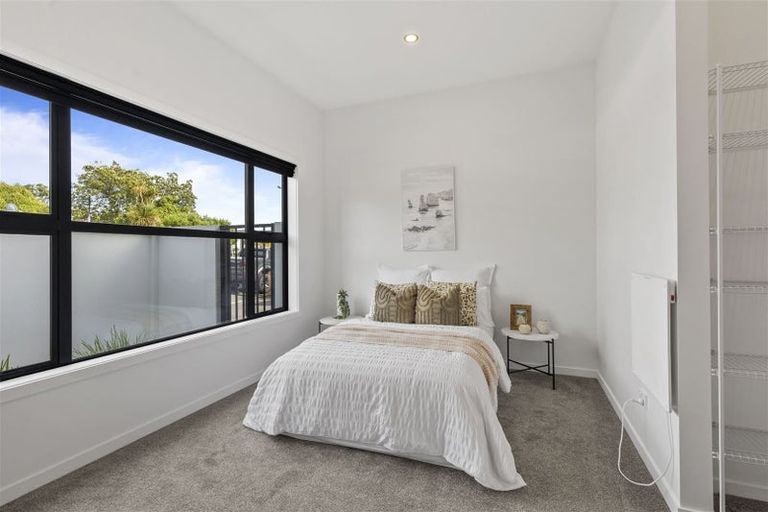 Photo of property in 44 Hutcheson Street, Sydenham, Christchurch, 8023