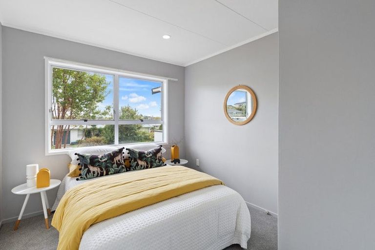 Photo of property in 2 Edith Place, Dinsdale, Hamilton, 3204