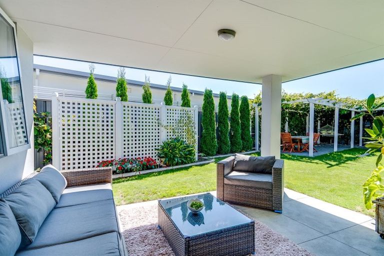 Photo of property in 24 Kapiti Drive, Poraiti, Napier, 4112