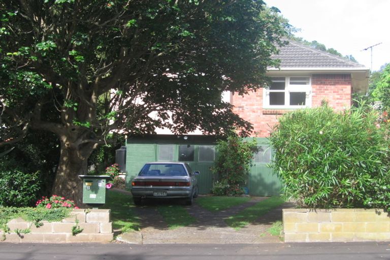 Photo of property in 2/65 Church Street, Devonport, Auckland, 0624