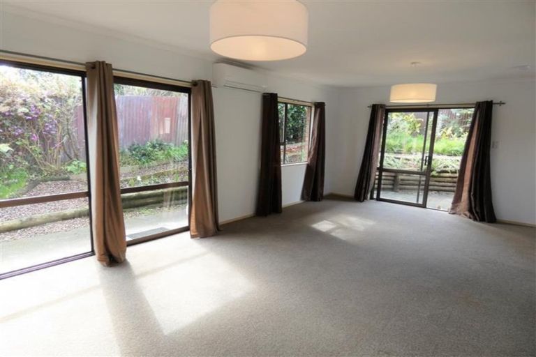 Photo of property in 3/7 Gerald Stokes Avenue, Helensville, 0800