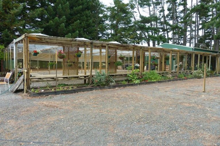 Photo of property in 16 Jesmond Road, Karaka, Papakura, 2578