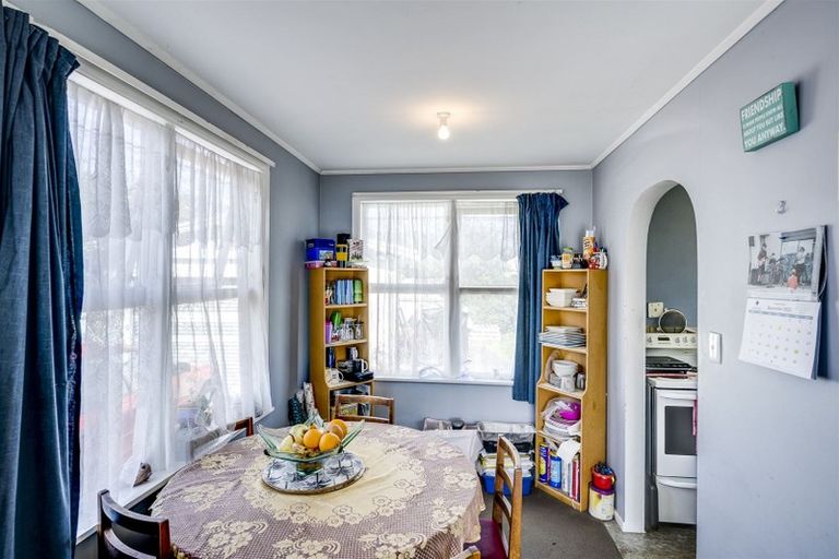 Photo of property in 3 Whitby Place, Flaxmere, Hastings, 4120