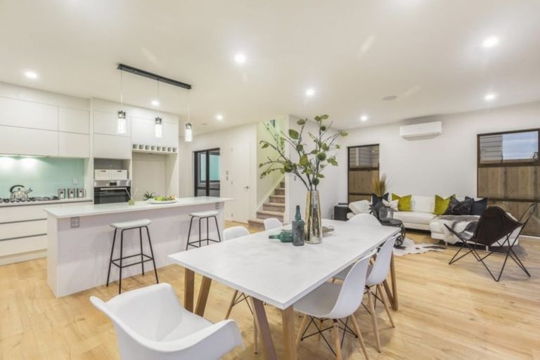 Photo of property in 31 Myland Drive, Hobsonville, Auckland, 0616