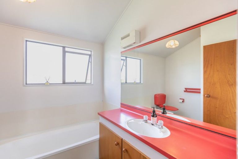 Photo of property in 7a Bedford Terrace, Waipukurau, 4200