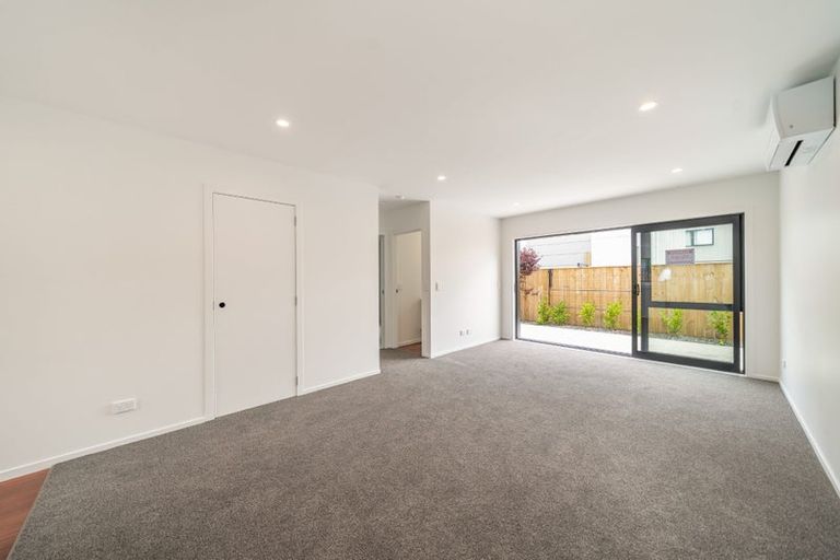Photo of property in 1/104 Martin Street, Wallaceville, Upper Hutt, 5018