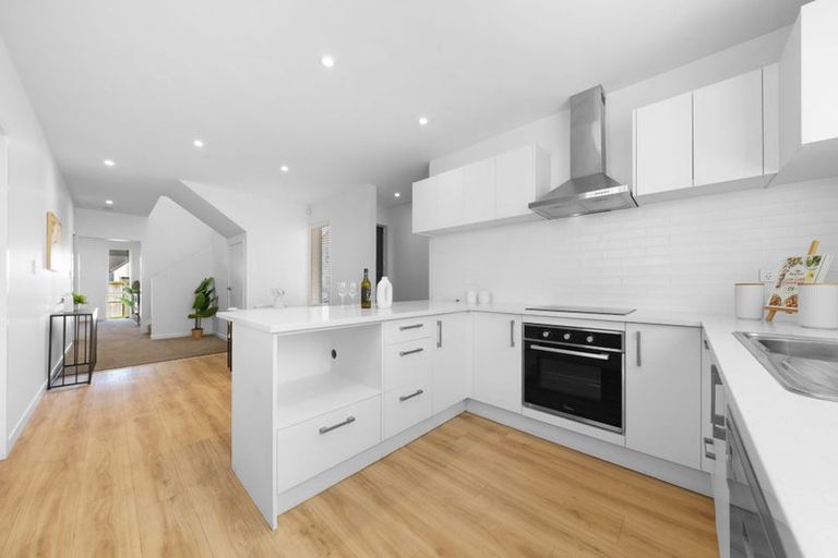 Photo of property in 21 Bellbird Street, Papakura, 2110