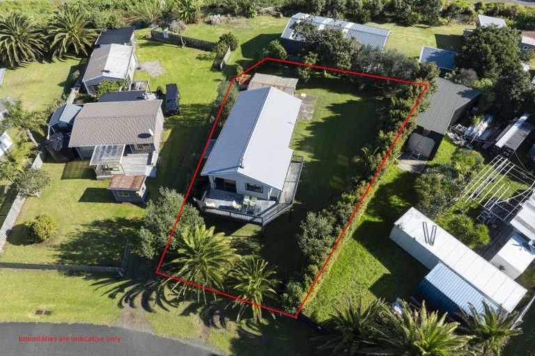 Photo of property in 19 Mako Street, Taupo Bay, Mangonui, 0494