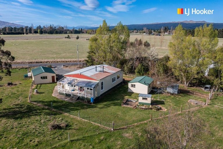 Photo of property in 51 Browns Road, Middlemarch, 9597