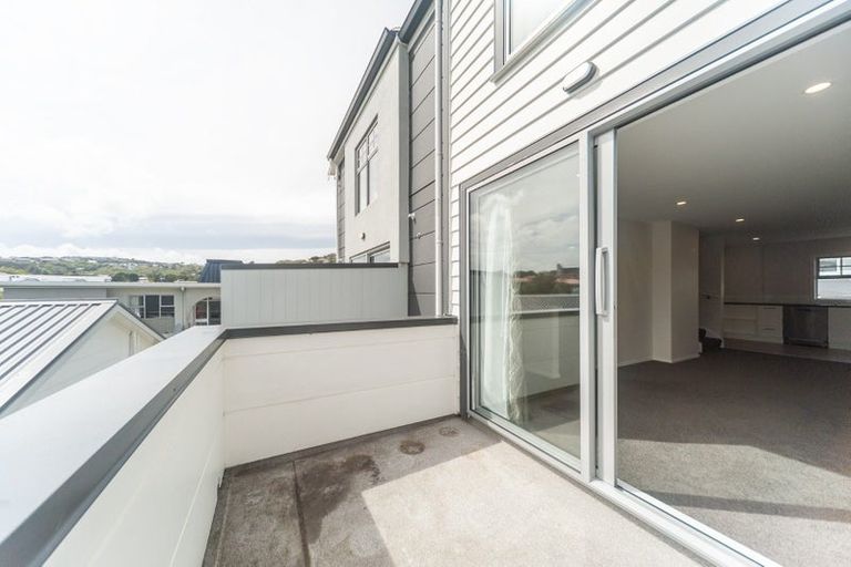 Photo of property in 4/14 Rotoiti Street, Johnsonville, Wellington, 6037