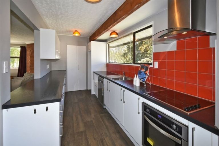 Photo of property in 36 Riverlaw Terrace, Saint Martins, Christchurch, 8022