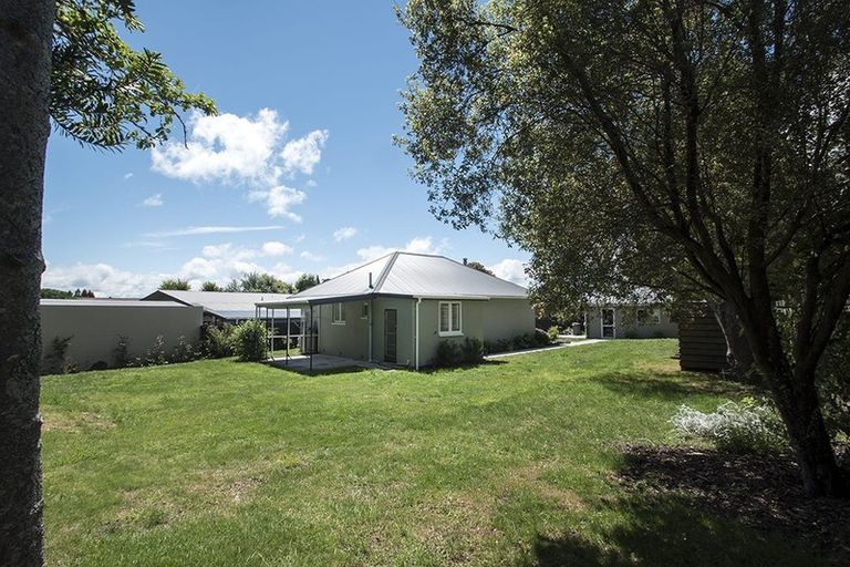 Photo of property in 4 Lynbert Road, Lynmore, Rotorua, 3010