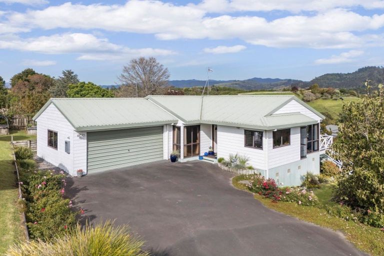 Photo of property in 251 Tanners Point Road, Tanners Point, Katikati, 3177