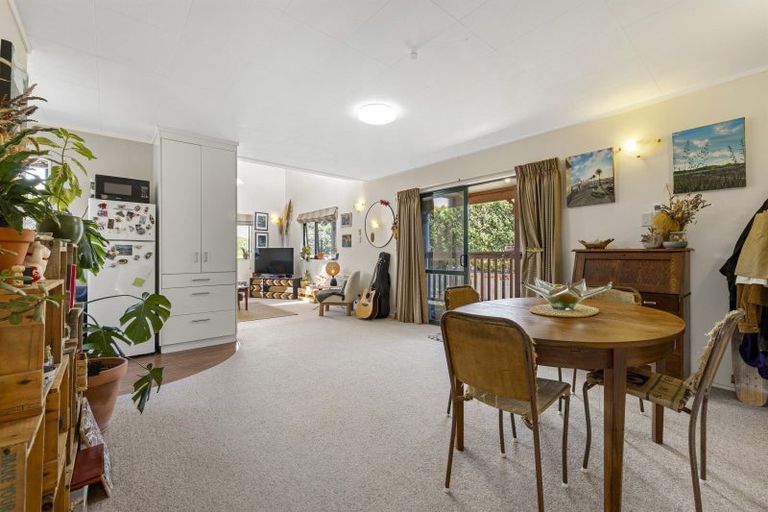 Photo of property in 65a Wainui Road, Raglan, 3225