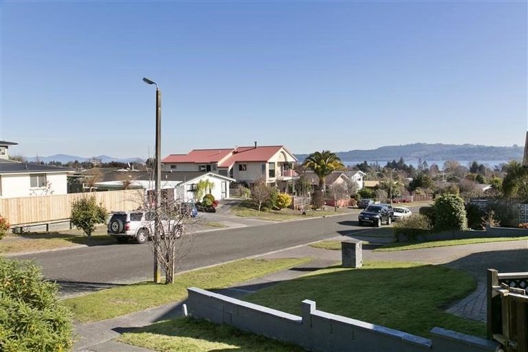 Photo of property in 1/24 Hammersmith Street, Richmond Heights, Taupo, 3330