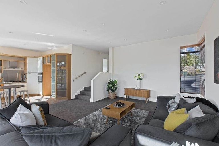 Photo of property in 57a Glencoe Road, Browns Bay, Auckland, 0630