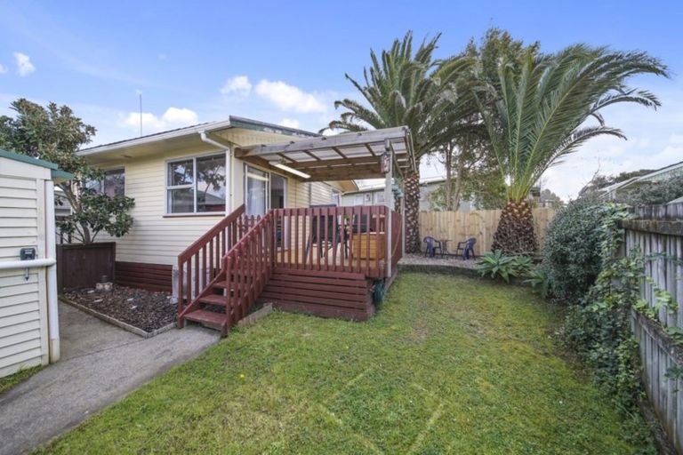 Photo of property in 54a Walworth Avenue, Pakuranga Heights, Auckland, 2010
