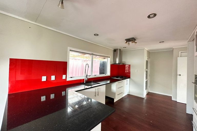 Photo of property in 43 Halver Road, Hillpark, Auckland, 2102