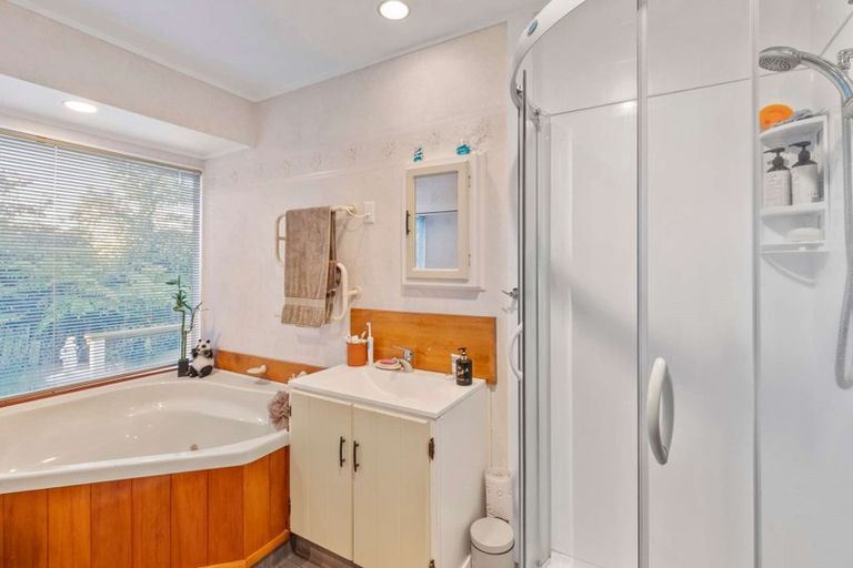 Photo of property in 327 Malfroy Road, Pomare, Rotorua, 3015