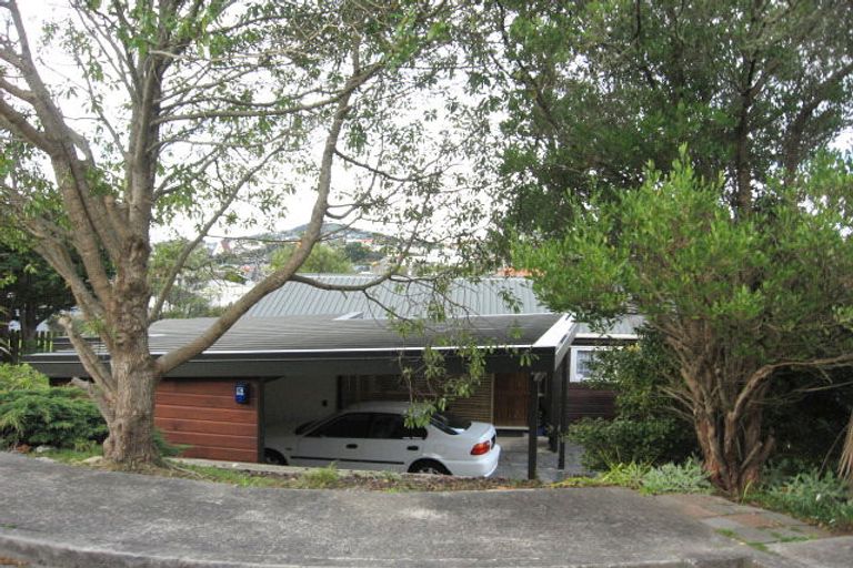 Photo of property in 32 Blakey Avenue, Karori, Wellington, 6012