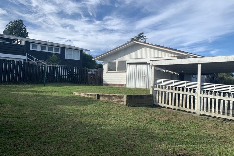 Photo of property in 81 Sycamore Drive, Sunnynook, Auckland, 0620