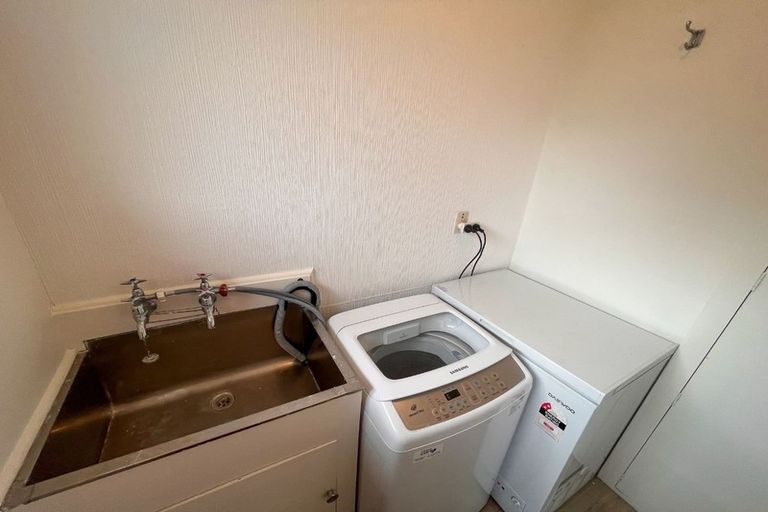 Photo of property in 90 Roberta Drive, Somerfield, Christchurch, 8024