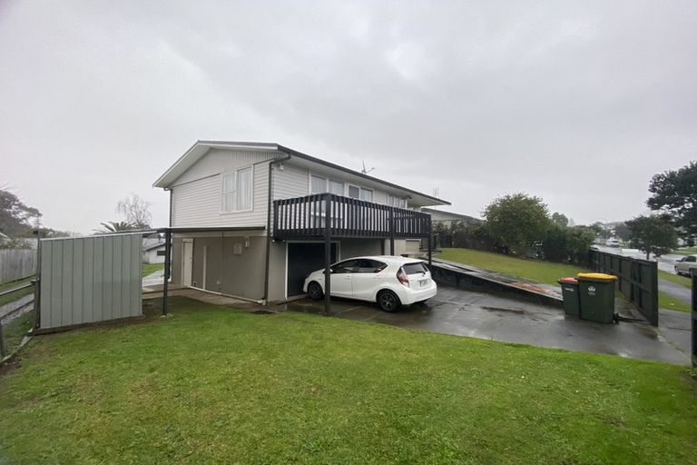 Photo of property in 147 Reeves Road, Pakuranga Heights, Auckland, 2010