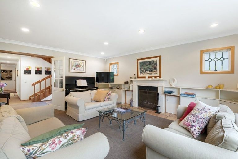 Photo of property in 64 Gatland Road, Opaheke, Papakura, 2113