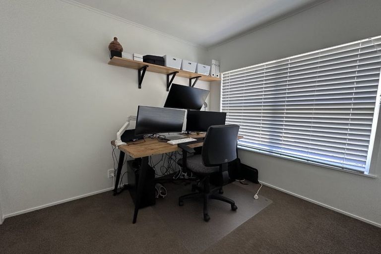 Photo of property in 1/78 Glamorgan Drive, Torbay, Auckland, 0630