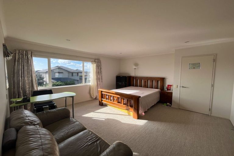 Photo of property in 1 Papango Street, Stonefields, Auckland, 1072