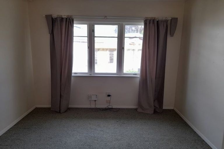 Photo of property in 34 Kingston Street, Awapuni, Palmerston North, 4412