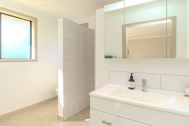 Photo of property in 22 Edkins Road, Kerikeri, 0230