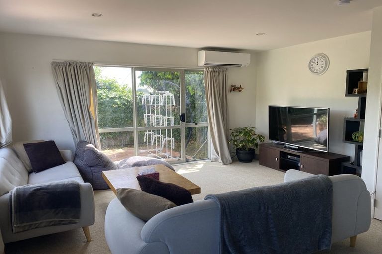 Photo of property in 1b Bould Street, Johnsonville, Wellington, 6037