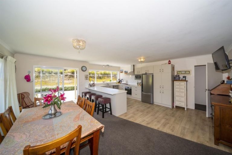 Photo of property in 242b Turuturu Road, Hawera, 4674