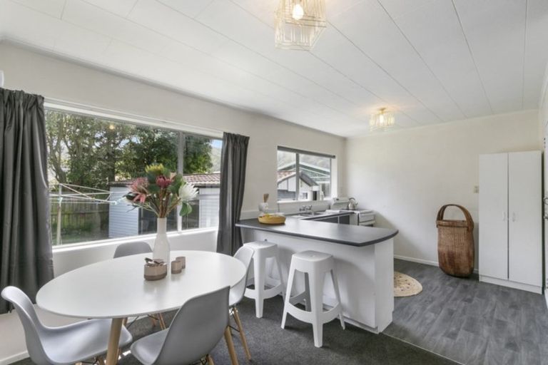 Photo of property in 4 Bexley Grove, Wainuiomata, Lower Hutt, 5014