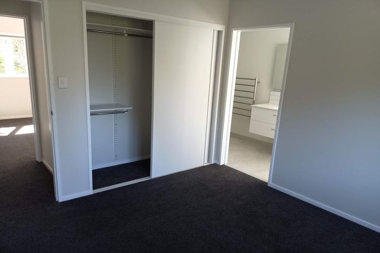 Photo of property in 39a Tui Glen Road, Birkenhead, Auckland, 0626