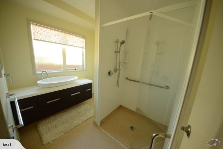 Photo of property in 16 Tawai Dell, Pyes Pa, Tauranga, 3112