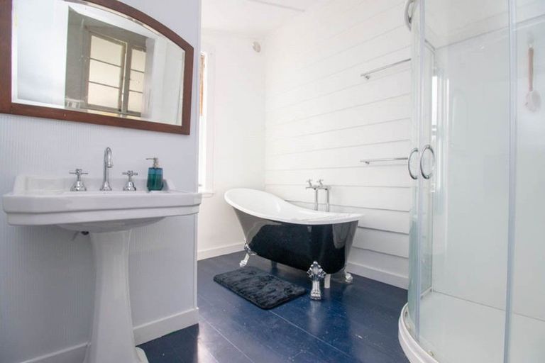 Photo of property in 45 Willoughby Street, Paeroa, 3600