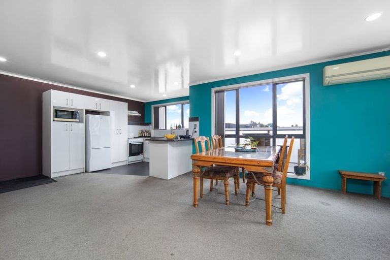 Photo of property in 4/9 Freeman Way, Manukau, Auckland, 2104