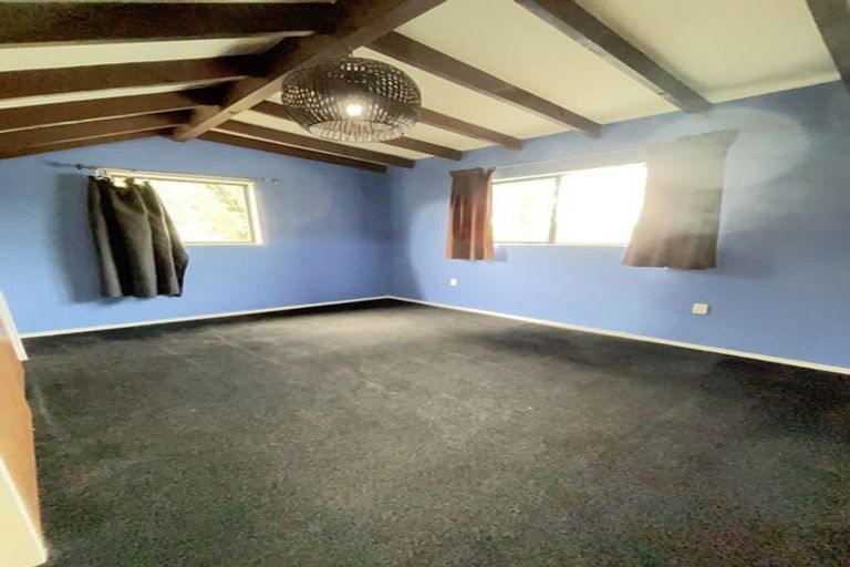 Photo of property in 10 Oakhurst Place, Russley, Christchurch, 8042