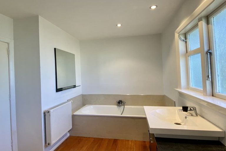 Photo of property in 405 Papanui Road, Strowan, Christchurch, 8052