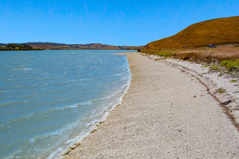 Photo of property in 1470 Oneriri Road, Kaiwaka, 0573