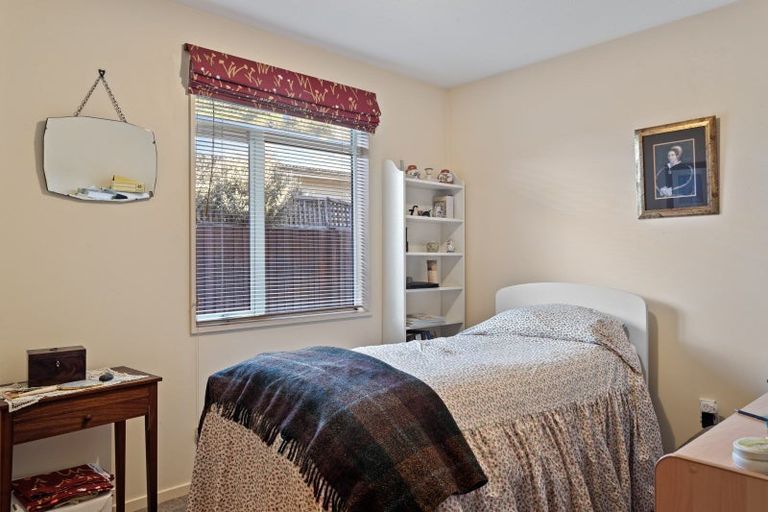 Photo of property in 2/27 Prossers Road, Saint Martins, Christchurch, 8022