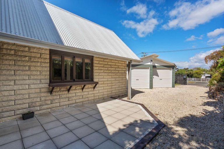 Photo of property in 19 Larnach Street, Waimairi Beach, Christchurch, 8083