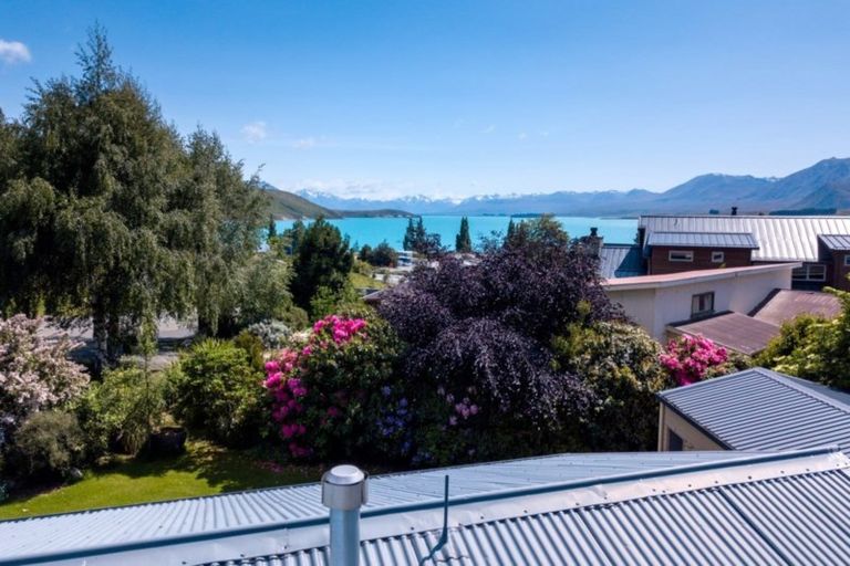 Photo of property in 3 Roto Place, Lake Tekapo, 7999