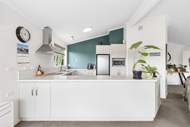 Photo of property in 36 Meihana Street, Takaka, 7110