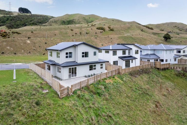 Photo of property in 61 Rochdale Drive, Churton Park, Wellington, 6037