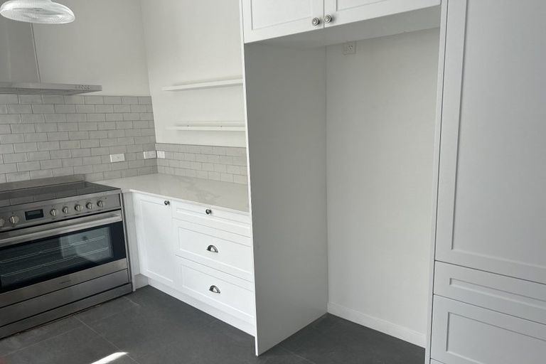 Photo of property in 27 Ava Street, Petone, Lower Hutt, 5012